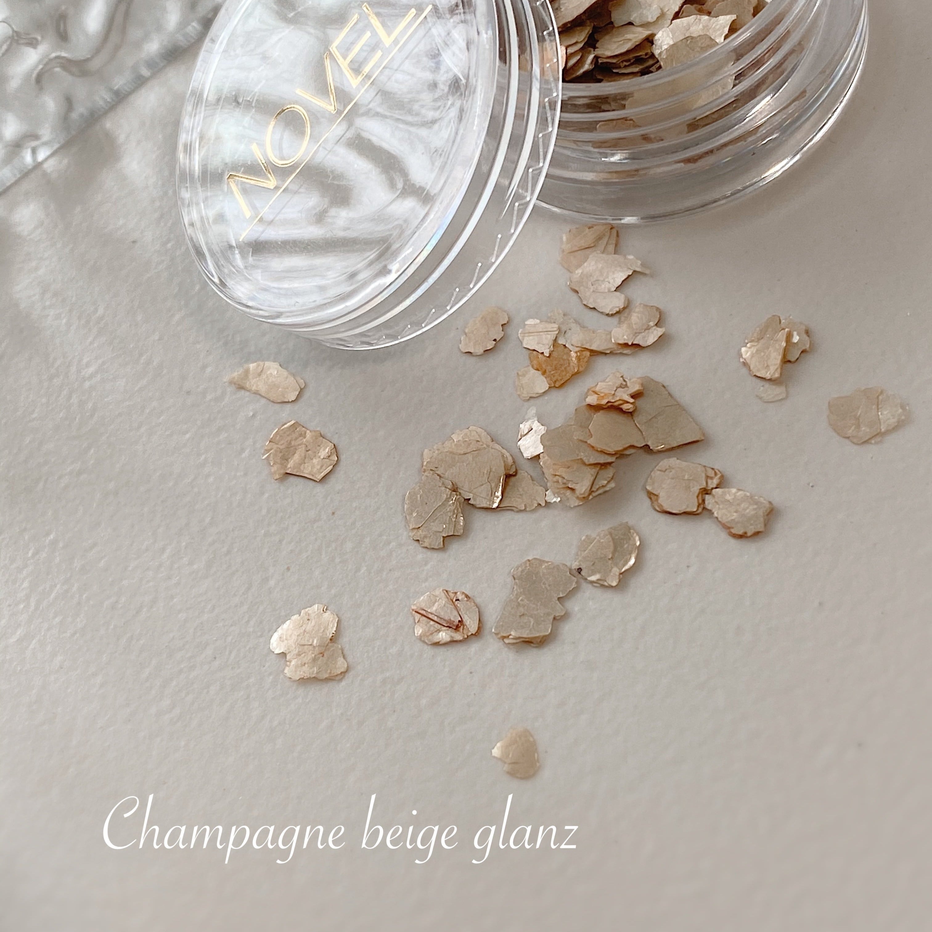 Atelier Novel - Champagne Beige Glanz