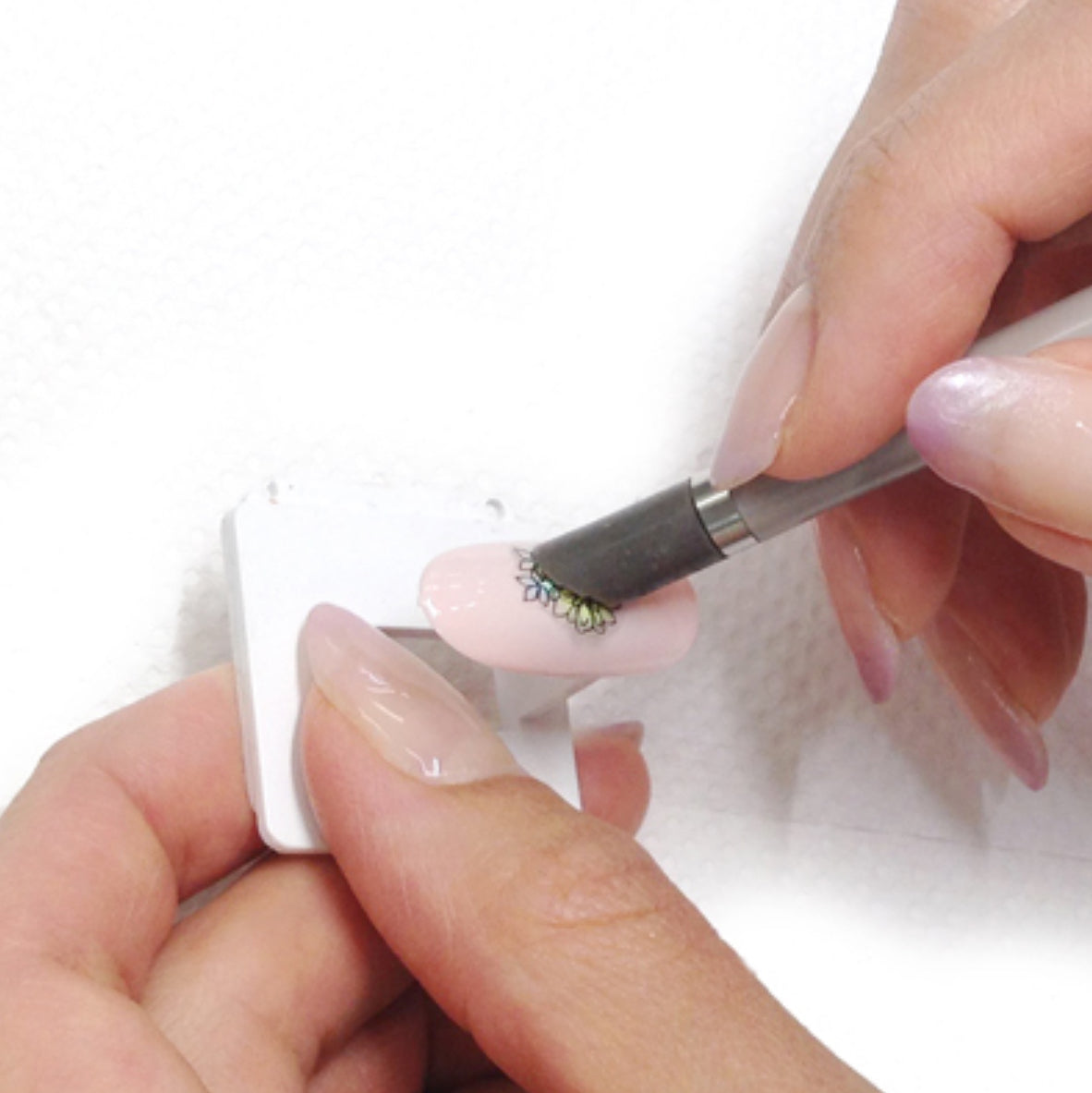 Tsumekira - Silicone Pusher Tool