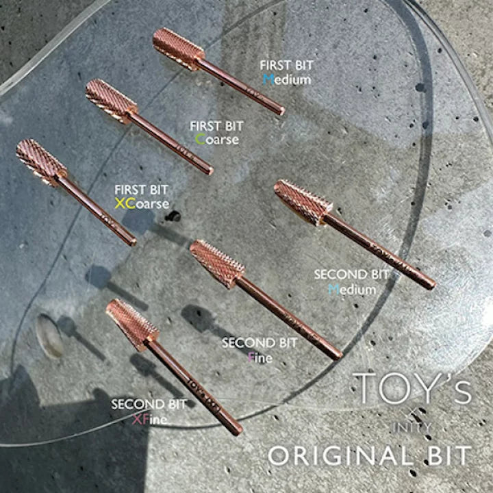 Toy’s x INITY - Bits (6 types)
