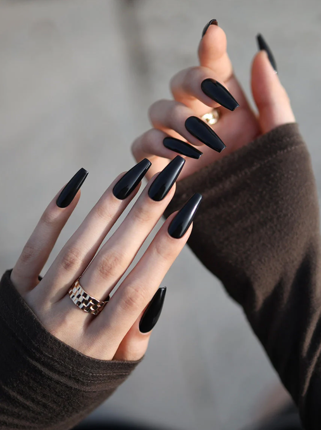 DVOK - DP02 Vanta Black