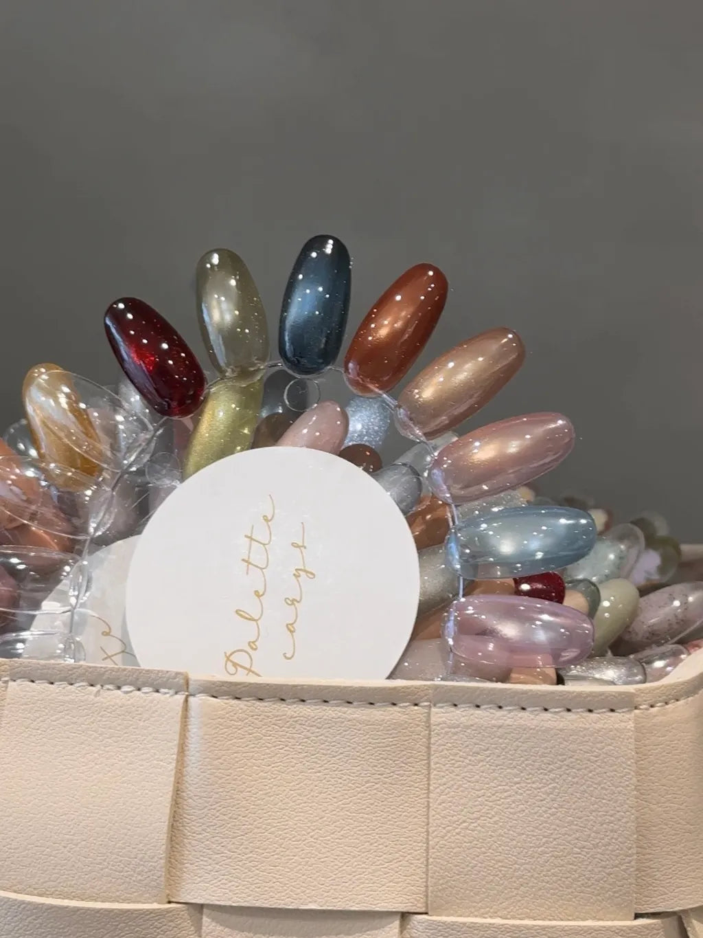 Palette. - Glow Collection