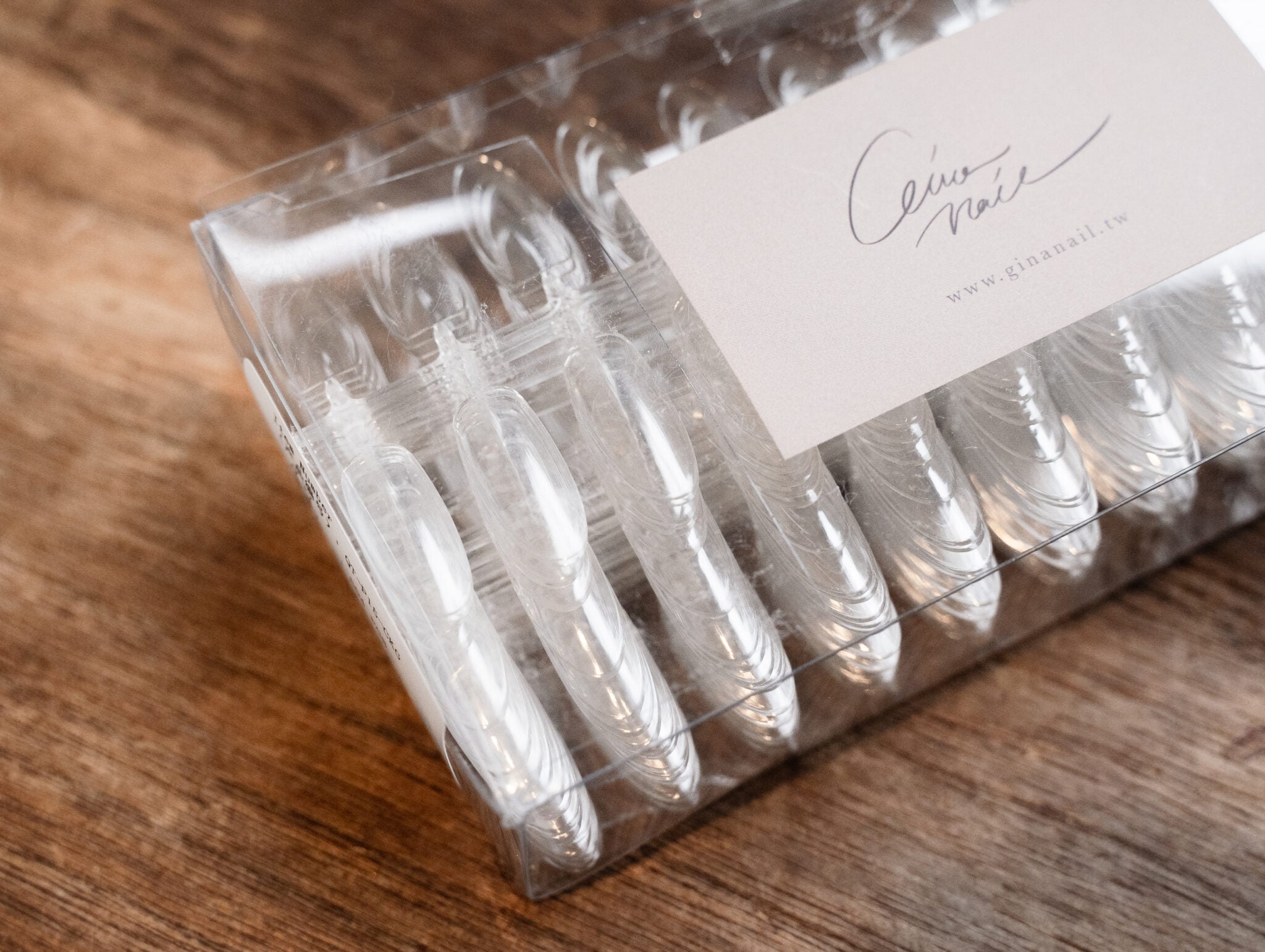 GINA - Almond Practice Tips (one size, 240pcs)