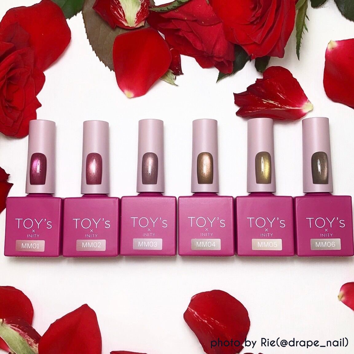 Toy’s x INITY - Mon Amour Mag Collection (Individuals/Full set)