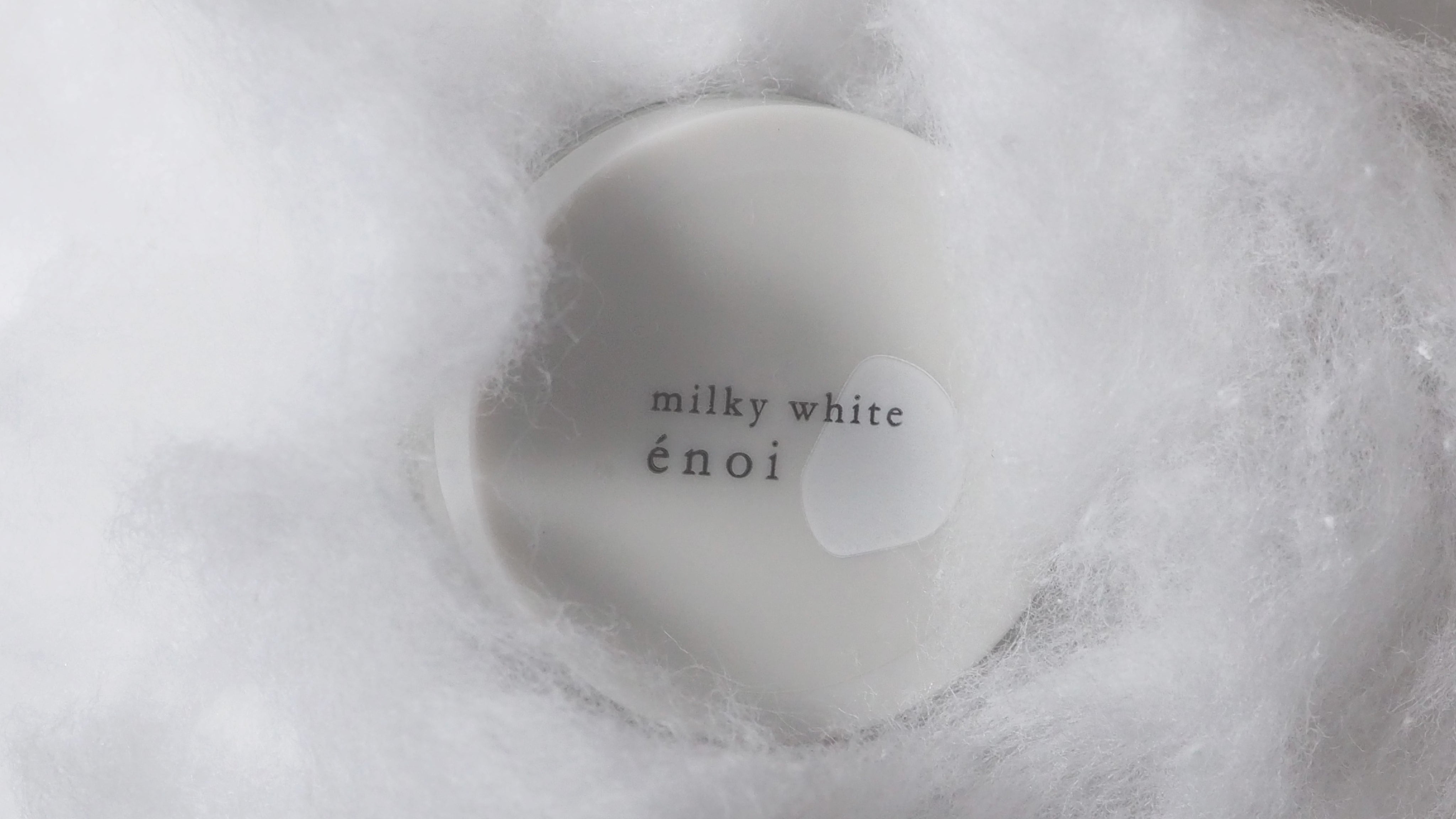 Enoi - Milky White