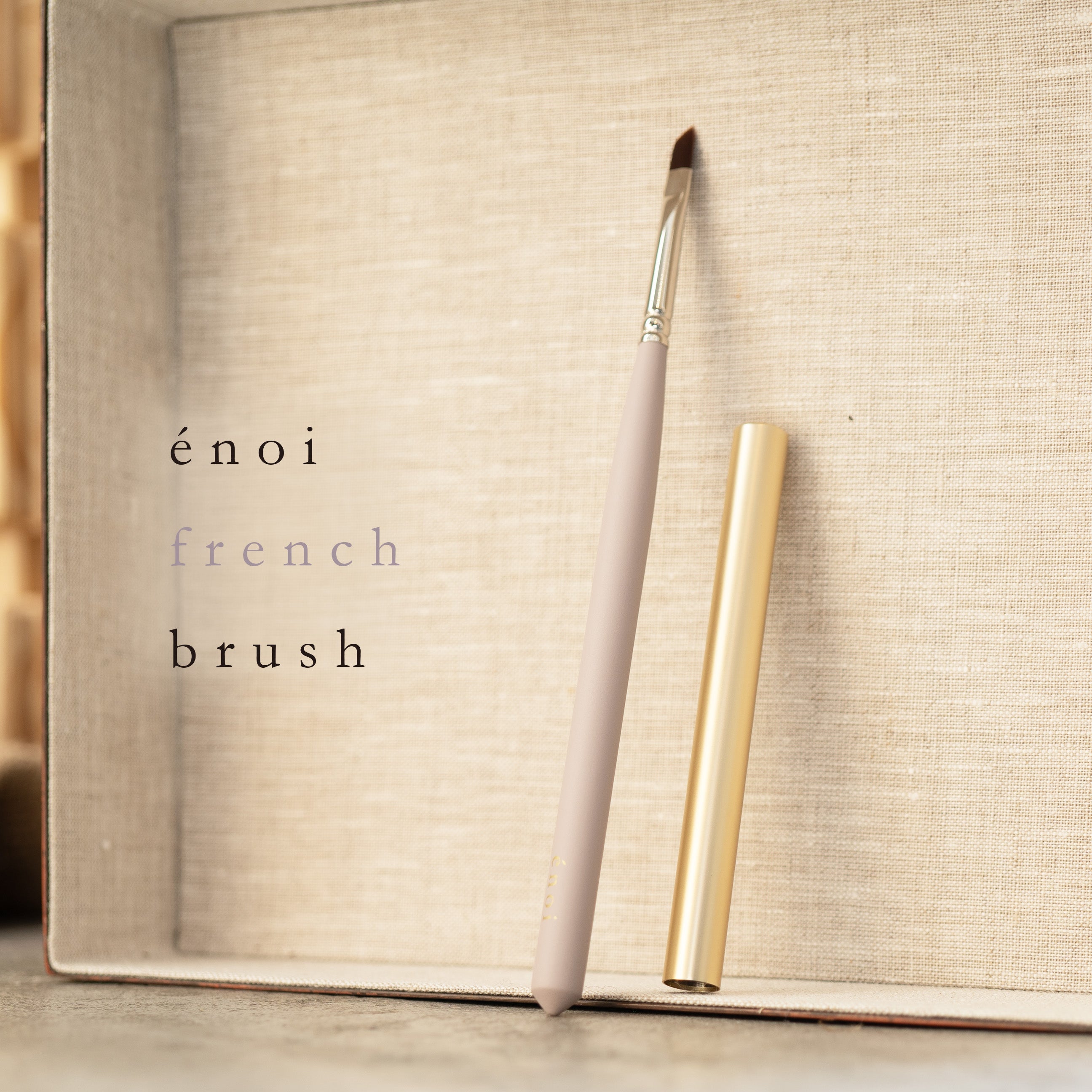 Enoi - Brush (Base/Colour/Top/French/Art)