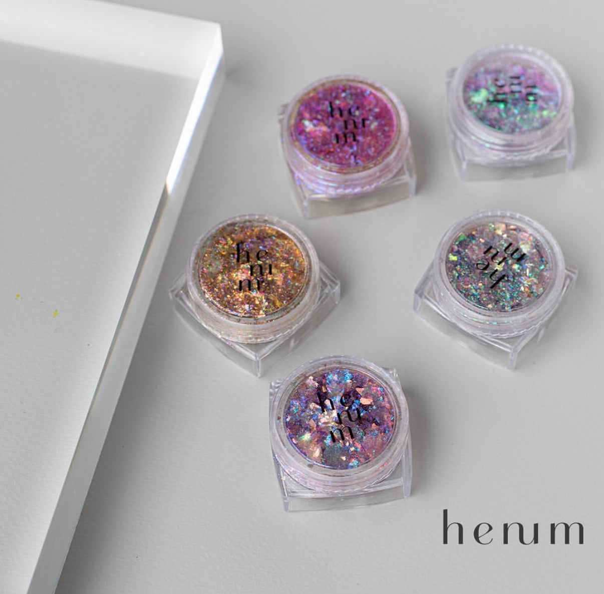Henum - Shiny Flakes set