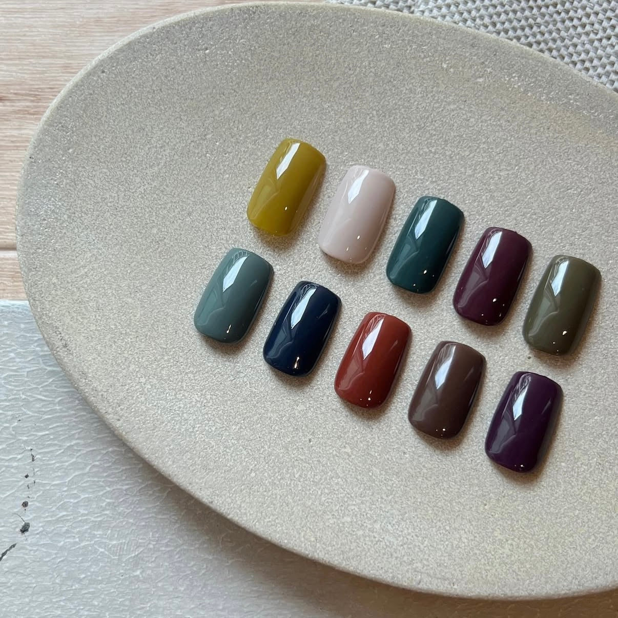 Enoi - Matte series (10 colours)