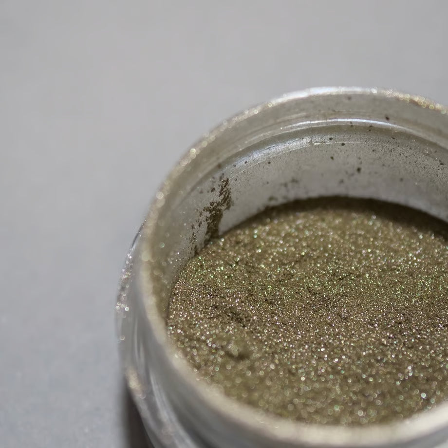 Ungu - Mute Colour Magnet Powder (3 Colours)