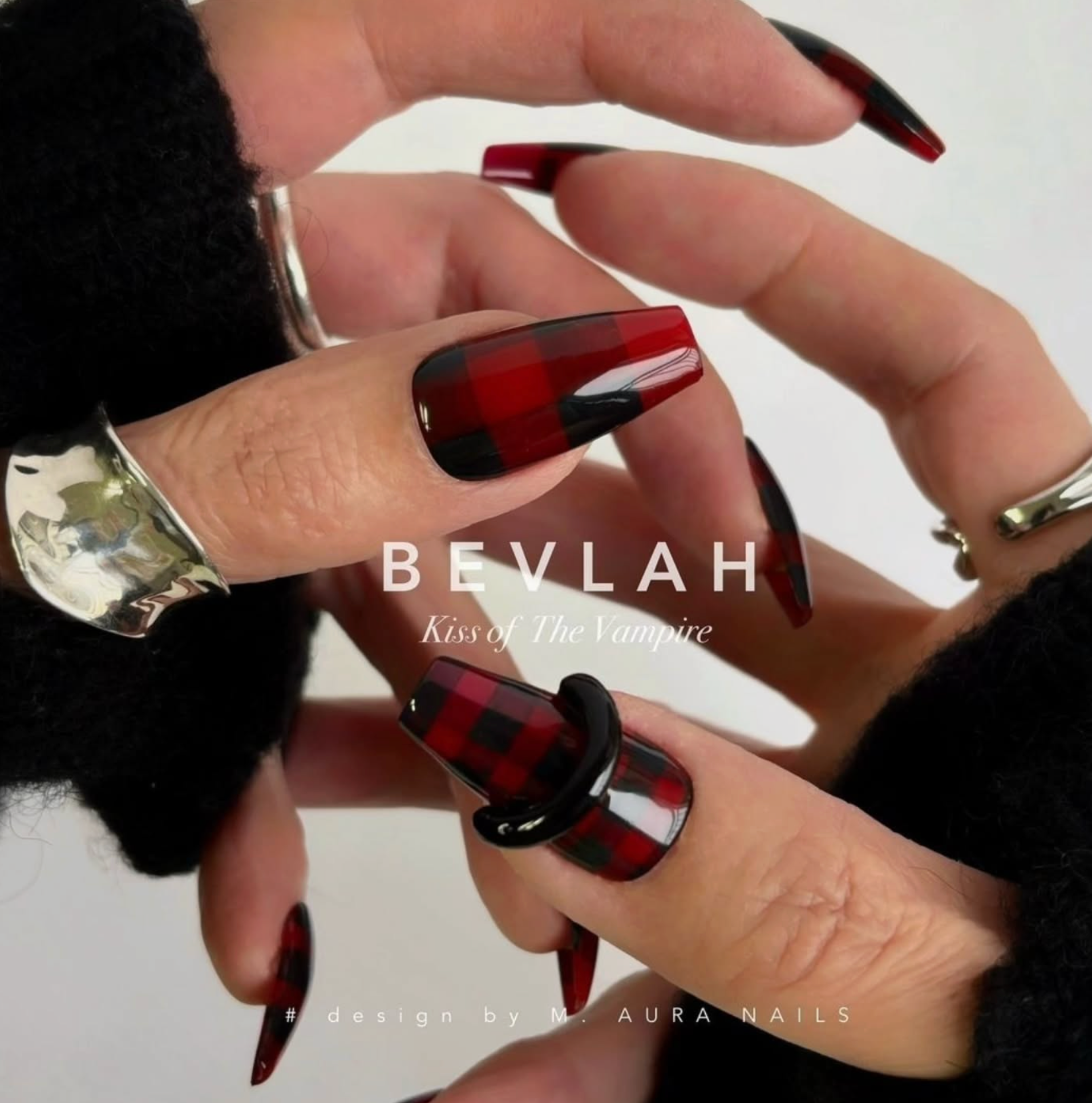 BEVLAH - Kiss of the Vampire Collection