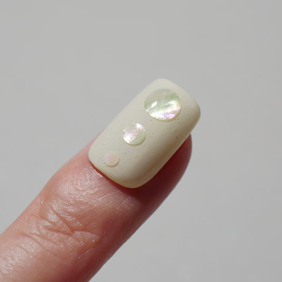Ungu - WHITE ABALONE DOT